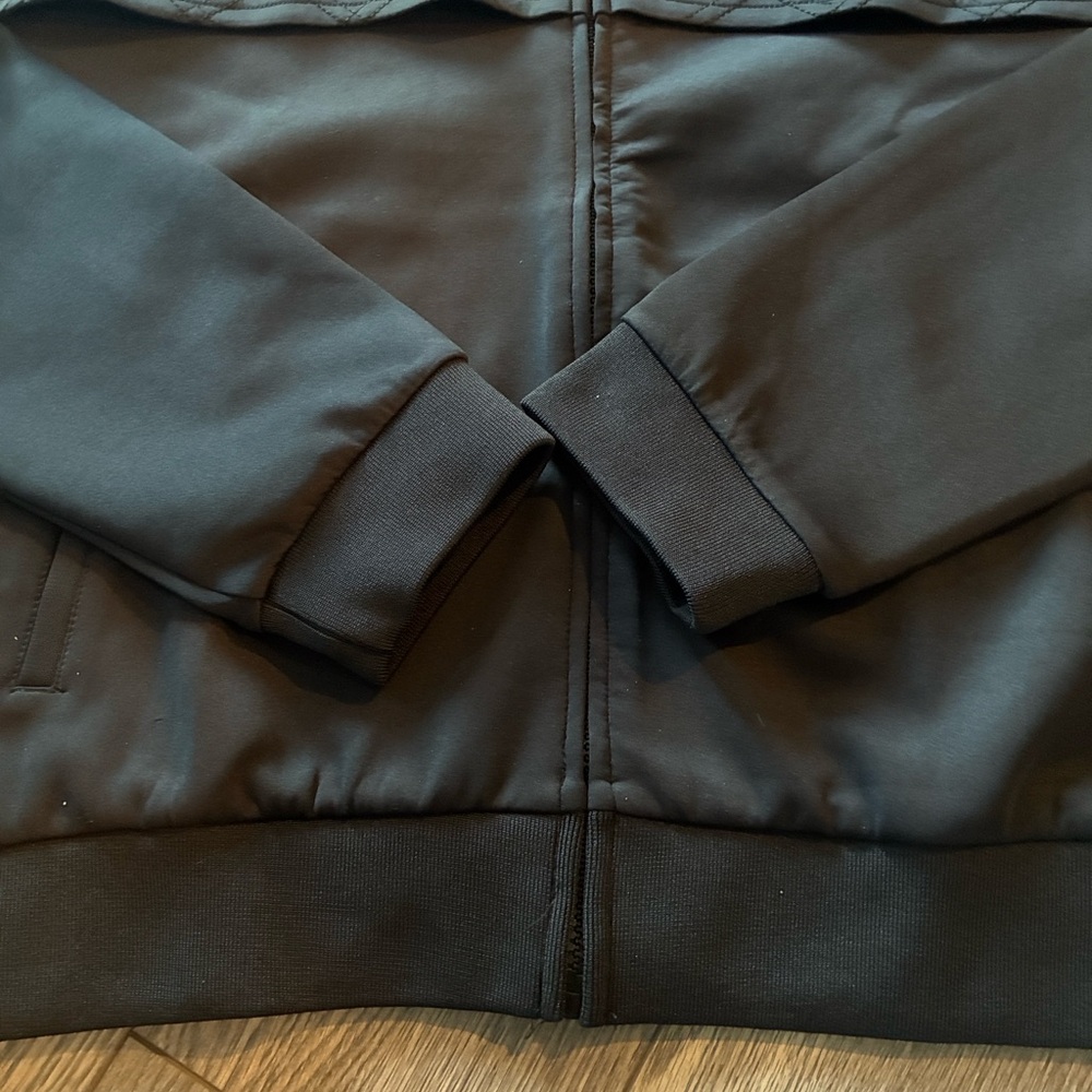 ZYIA Active Primo ventilated mesh zip up jacket *black* - Picture 7 of 13